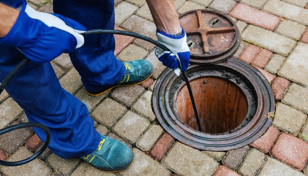 Hydro Jetting in Pinewood